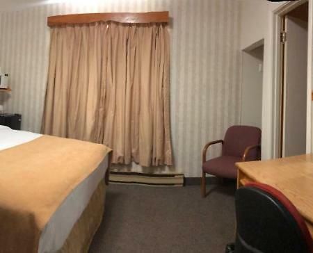 Kingsway Inn Тандер-Бей Экстерьер фото